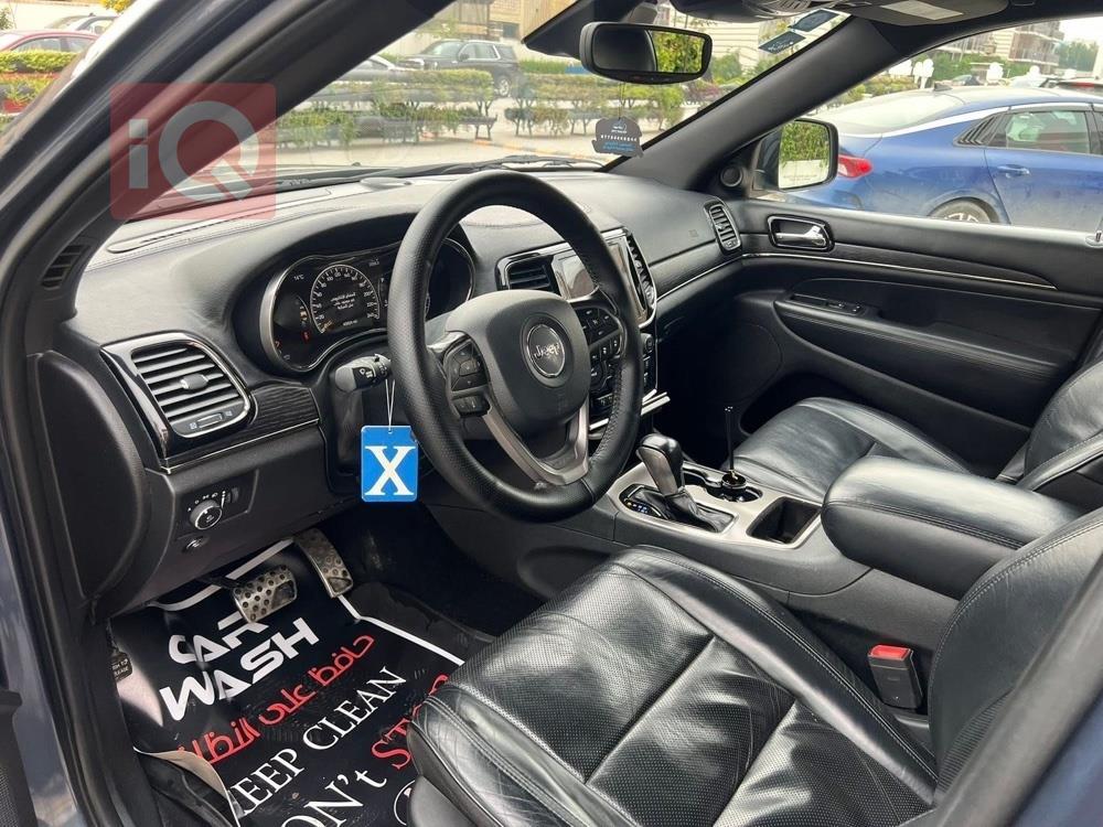 جيب جراند شيروكي